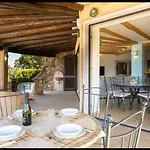 Orsa Sul Mare A Baja Sardinia Villa Cala Bitta