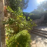 Orsa Sul Mare A Baja Sardinia فيلة
