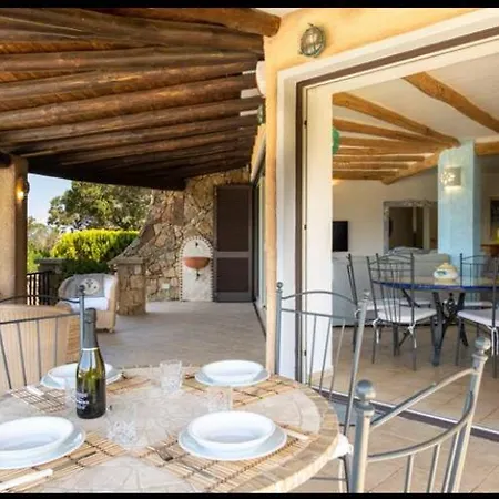 Orsa Sul Mare A Baja Sardinia 빌라 Cala Bitta