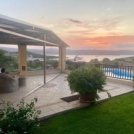 Orsa Sul Mare A Baja Sardinia 빌라 Cala Bitta