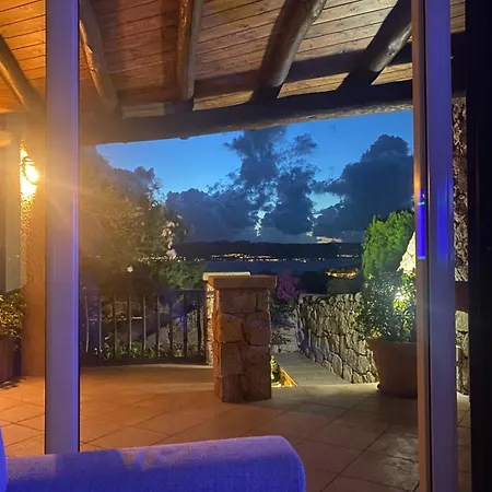 빌라 Orsa Sul Mare A Baja Sardinia Cala Bitta