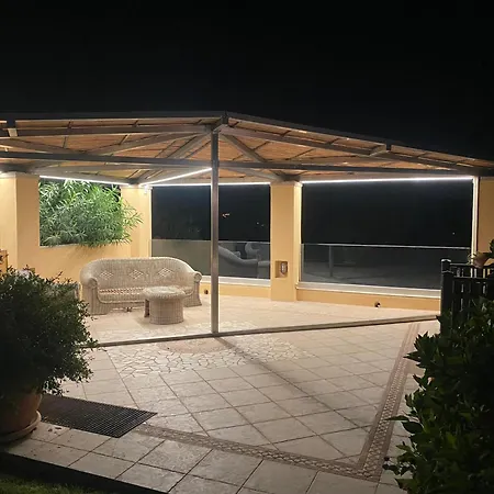 Orsa Sul Mare A Baja Sardinia