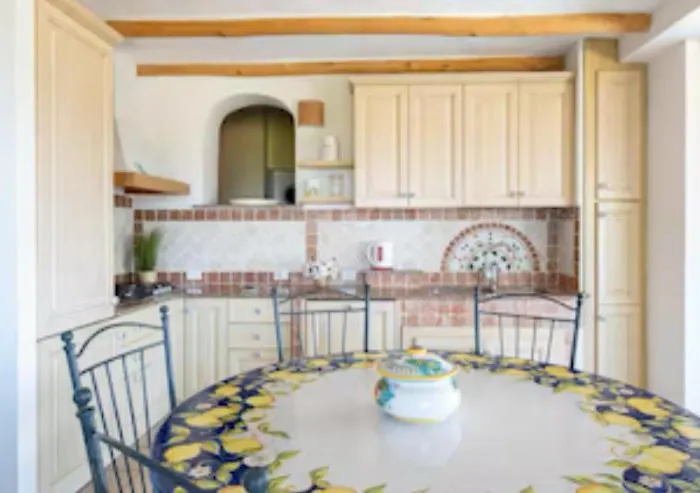 Orsa Sul Mare A Baja Sardinia Cala Bitta